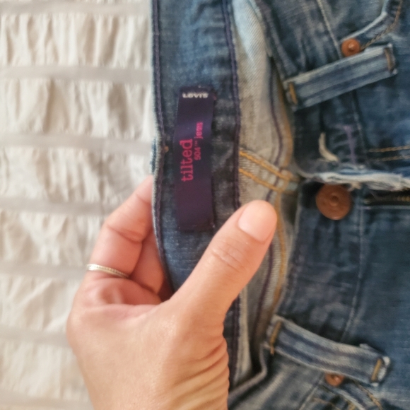 Levi's Tilted 504 size 5 medium - Picture 5 of 6